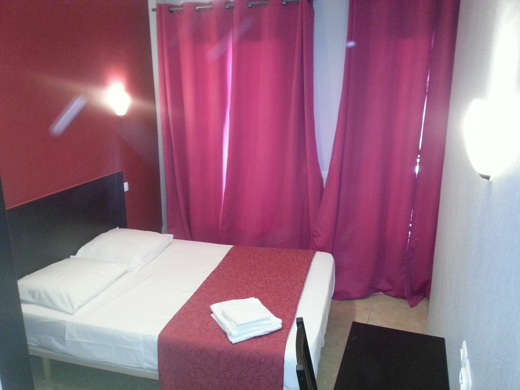 Hipotel Bastille Saint Antoine Hotel Parijs